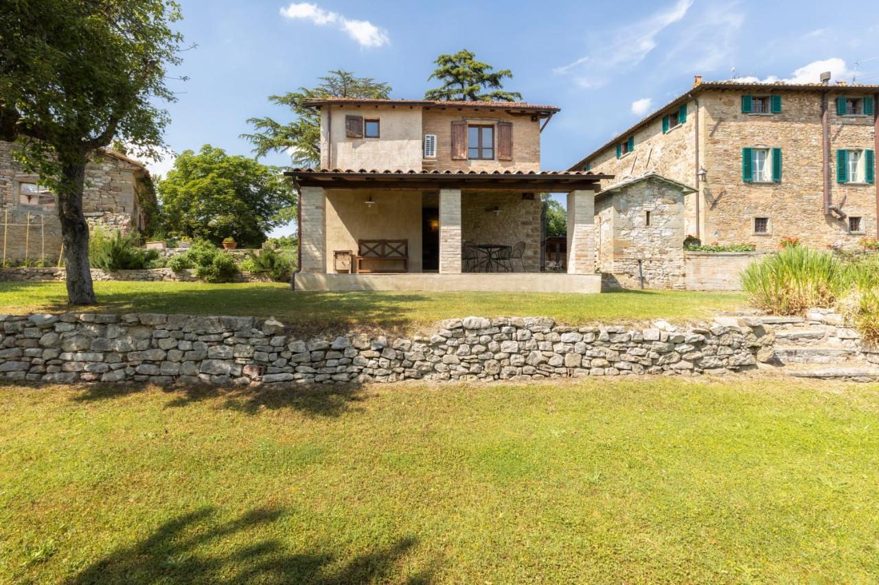 Country House La Casa Paterna Monte Santa Maria Tiberina Exterior photo