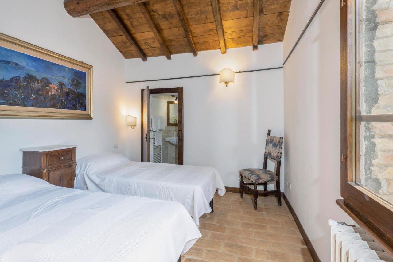 Country House La Casa Paterna Monte Santa Maria Tiberina Exterior photo