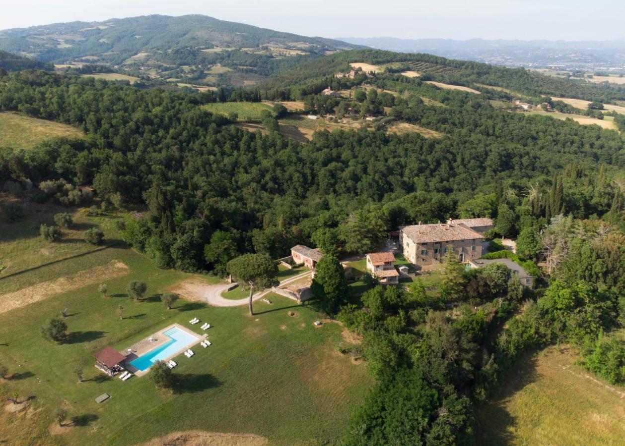 Country House La Casa Paterna Monte Santa Maria Tiberina Exterior photo
