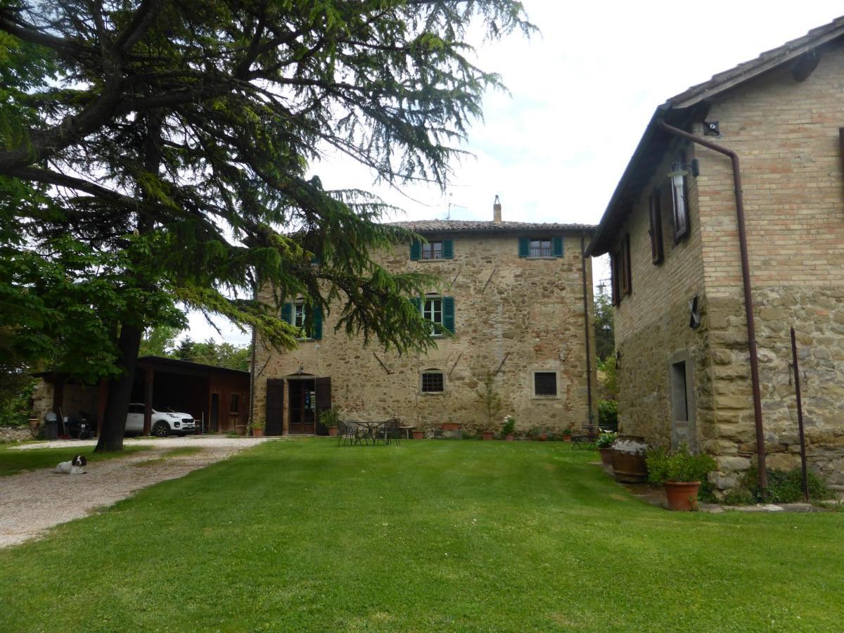 Country House La Casa Paterna Monte Santa Maria Tiberina Exterior photo