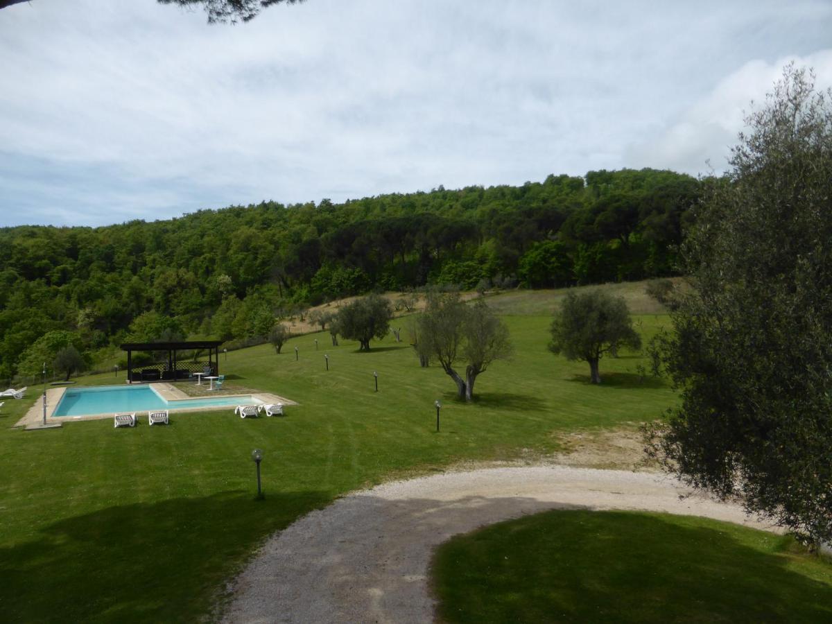 Country House La Casa Paterna Monte Santa Maria Tiberina Exterior photo
